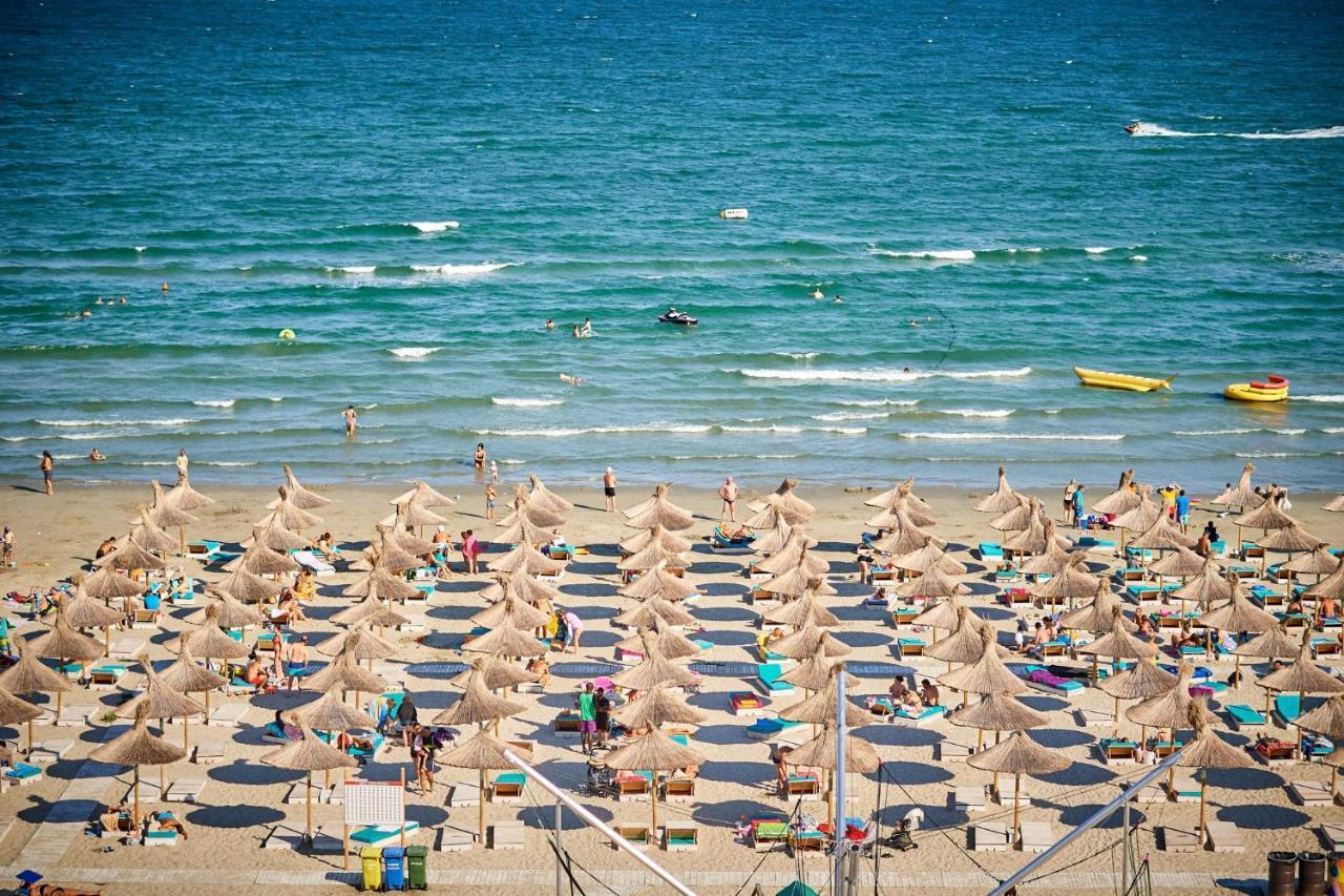 Sun Fantasea Apartment Spa N Pool Beach Resort Năvodari Exterior foto